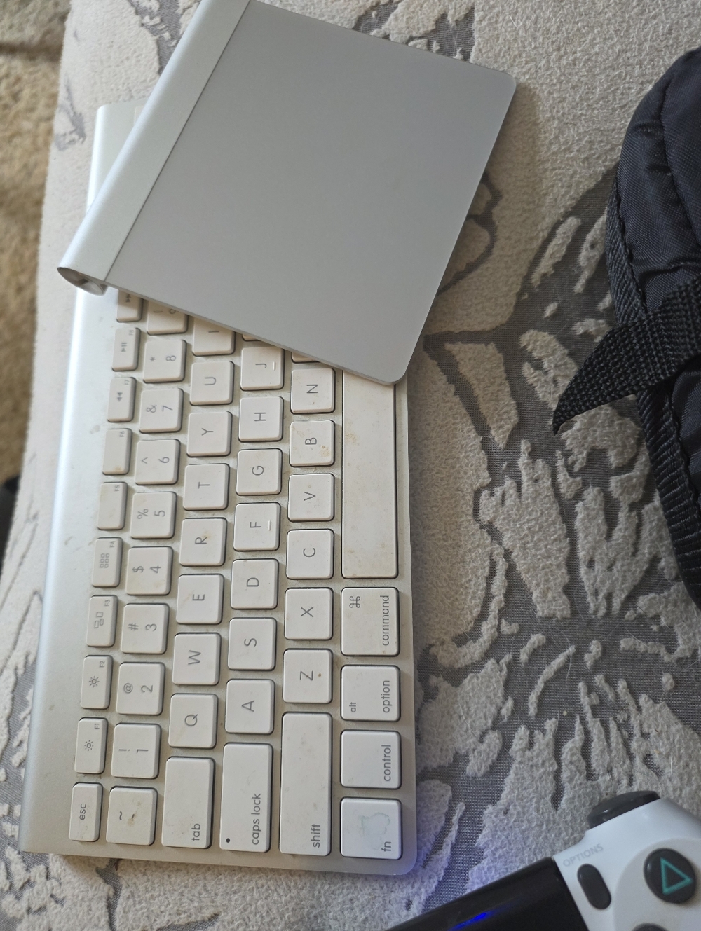 Apple White Wireless Keyboard with Silver Trackpad
